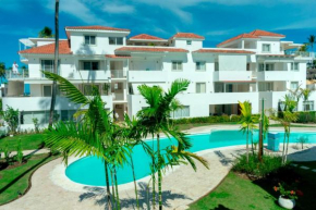 DELUXE E1, 2 BR, POOL,TERRACE,CLOSE TO THE BEACH!